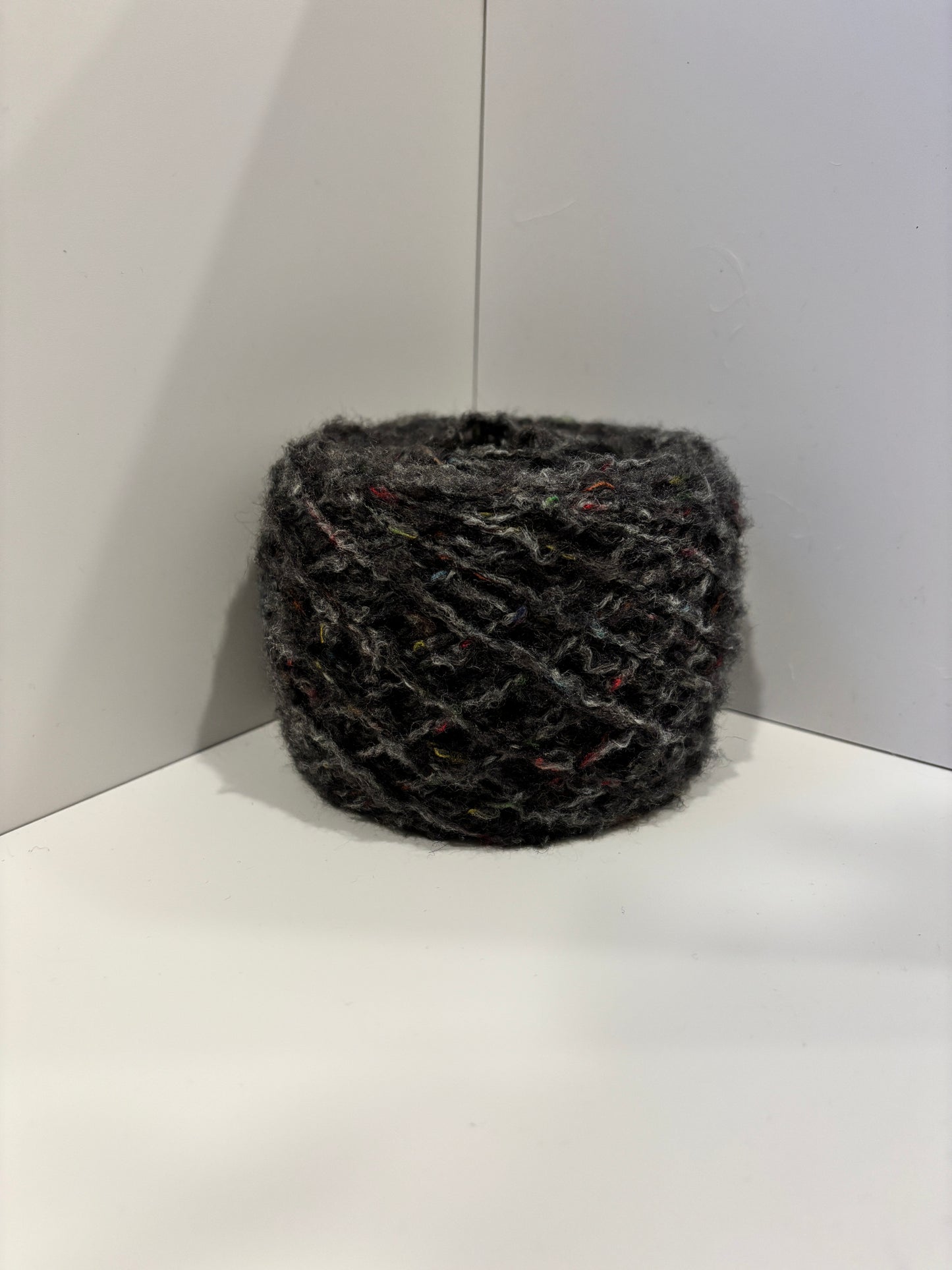 Pebble Recycled Yarn Skein